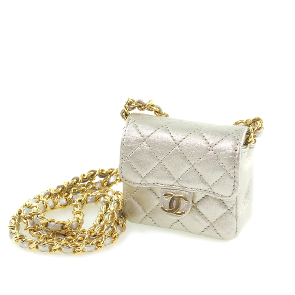 Chanel Matelasse Chain Micro Pochette Shoulder Silver Bag Calf - Picture 1 of 10